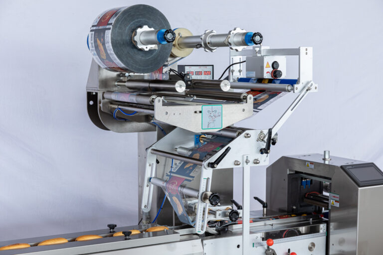 Dual-film roll with Automatic film splicing function--Enables seamless automatic film changing